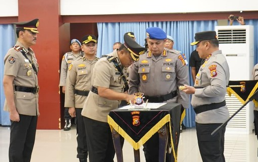 daftar-pejabat-baru-di-polda-riau