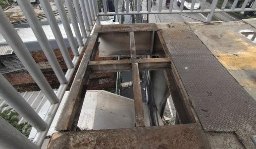 pelat-besi-jpo-daan-mogot-hilang-dicuri